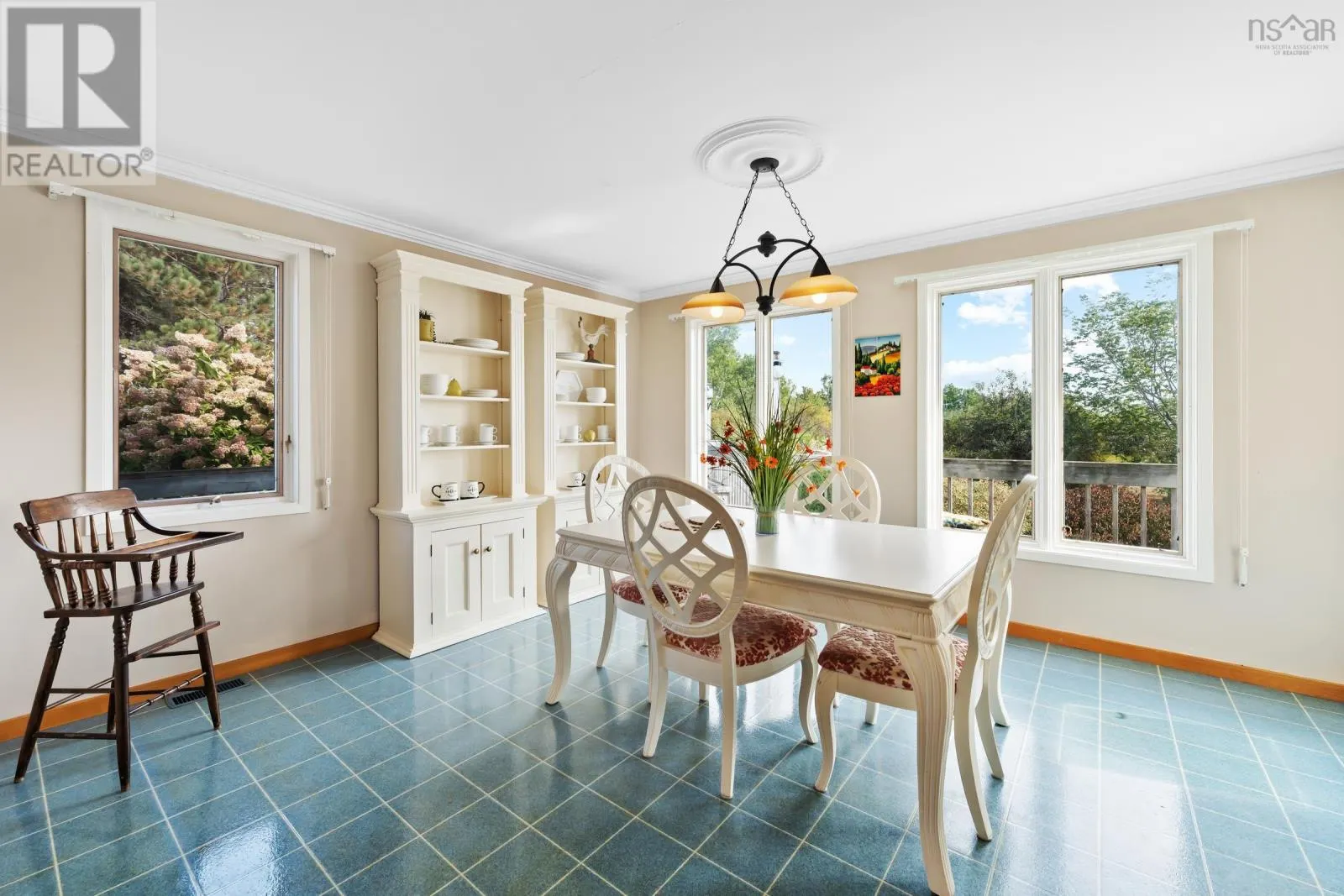 260 Phinney Mountain Road