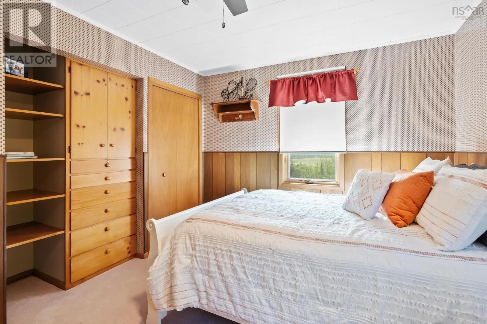 260 Phinney Mountain Road