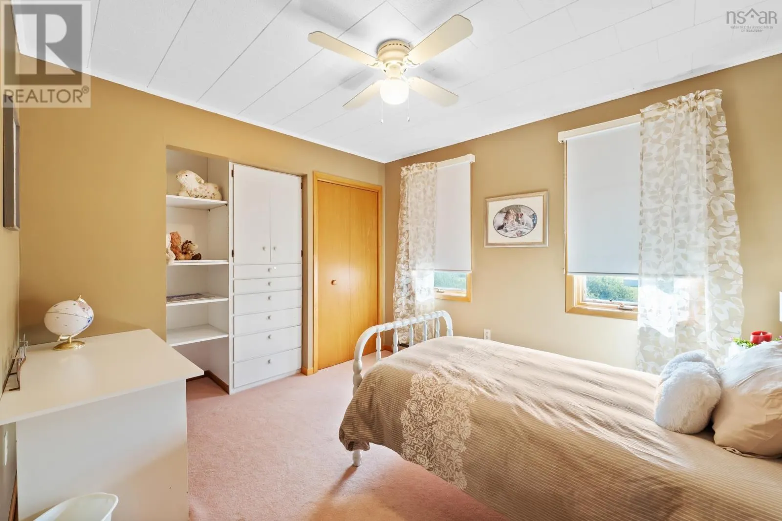 260 Phinney Mountain Road