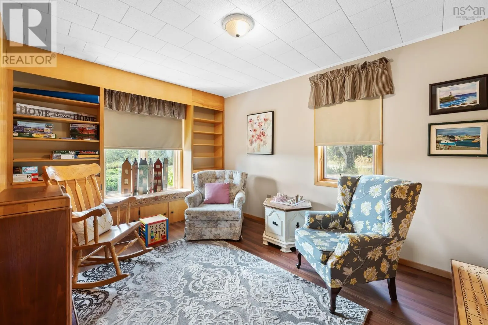260 Phinney Mountain Road