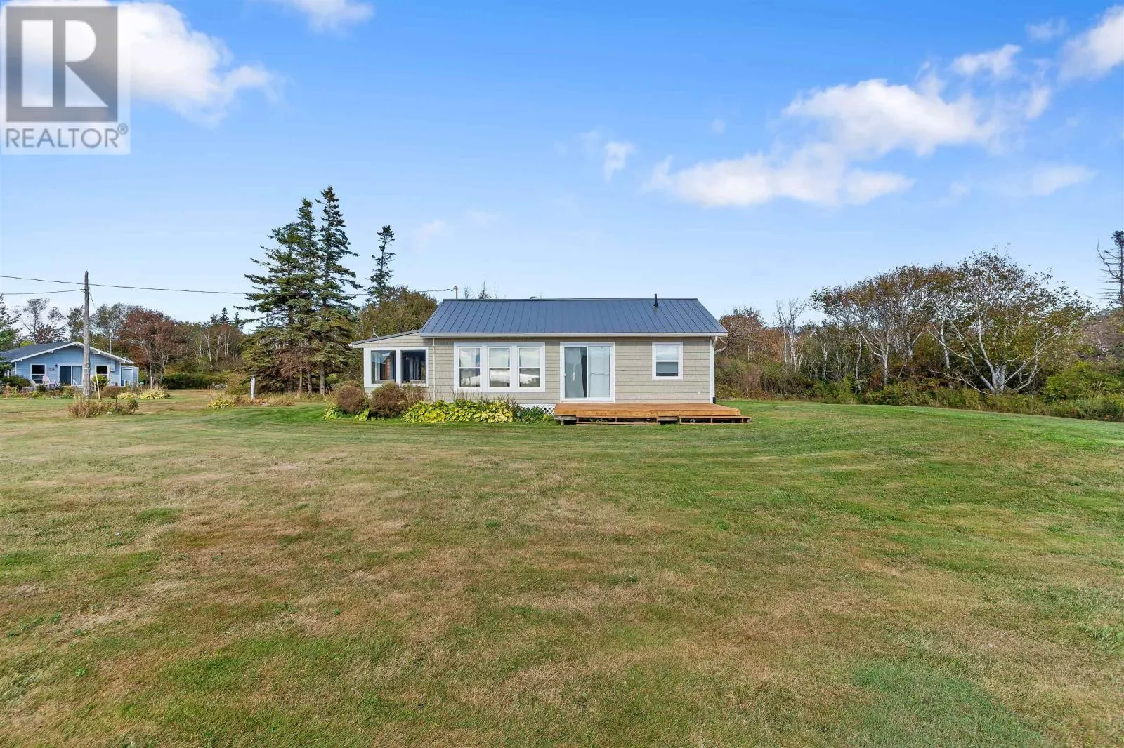 57 Hummingbird Crescent
