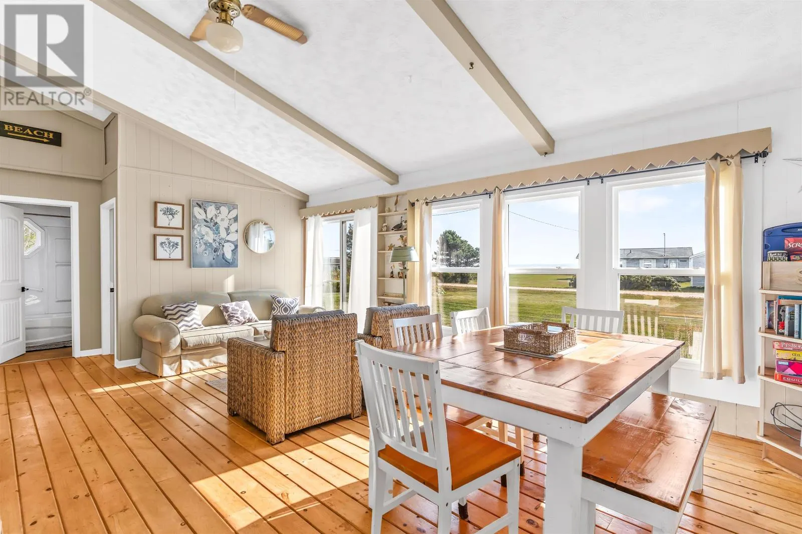57 Hummingbird Crescent