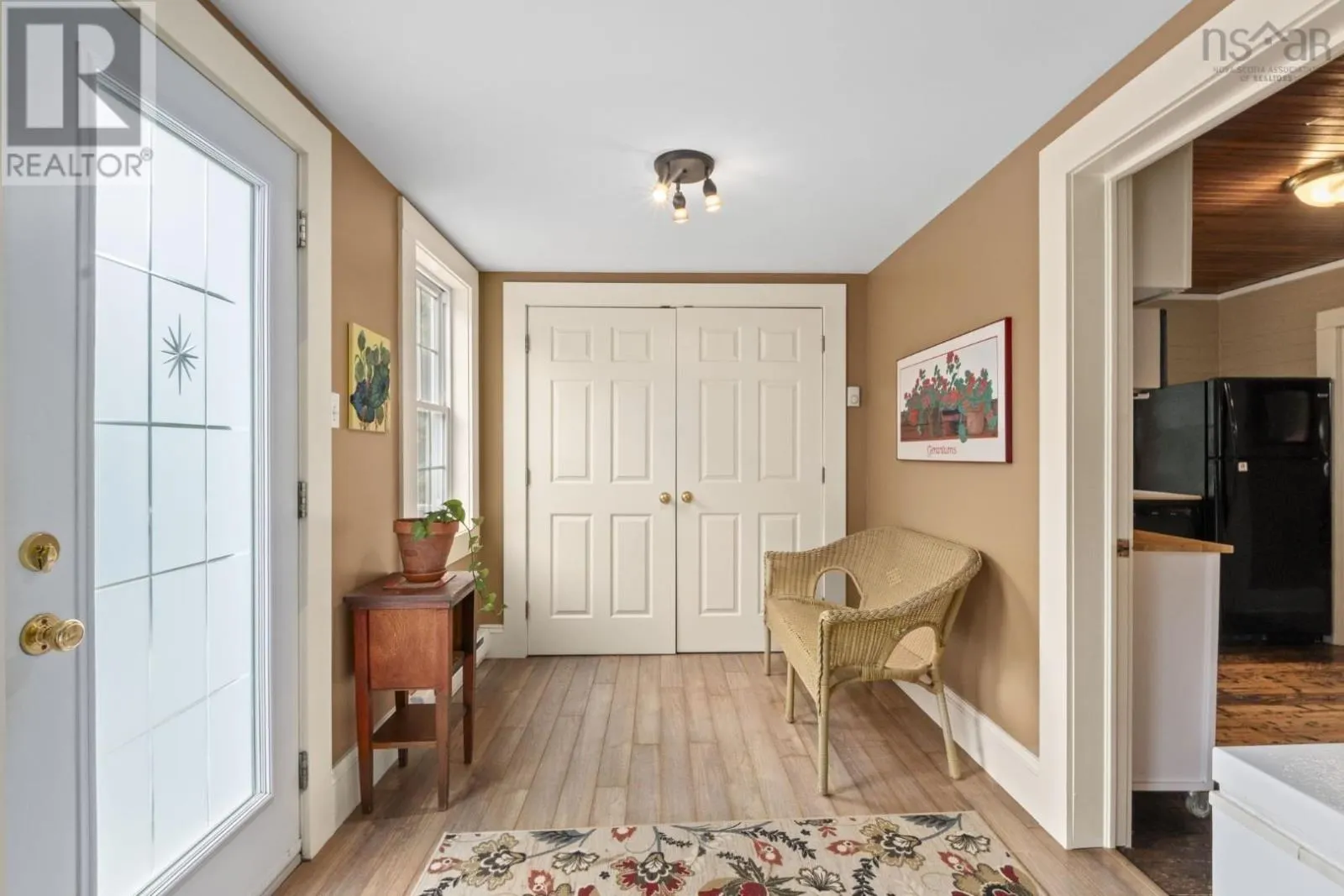 473 East Petpeswick Road