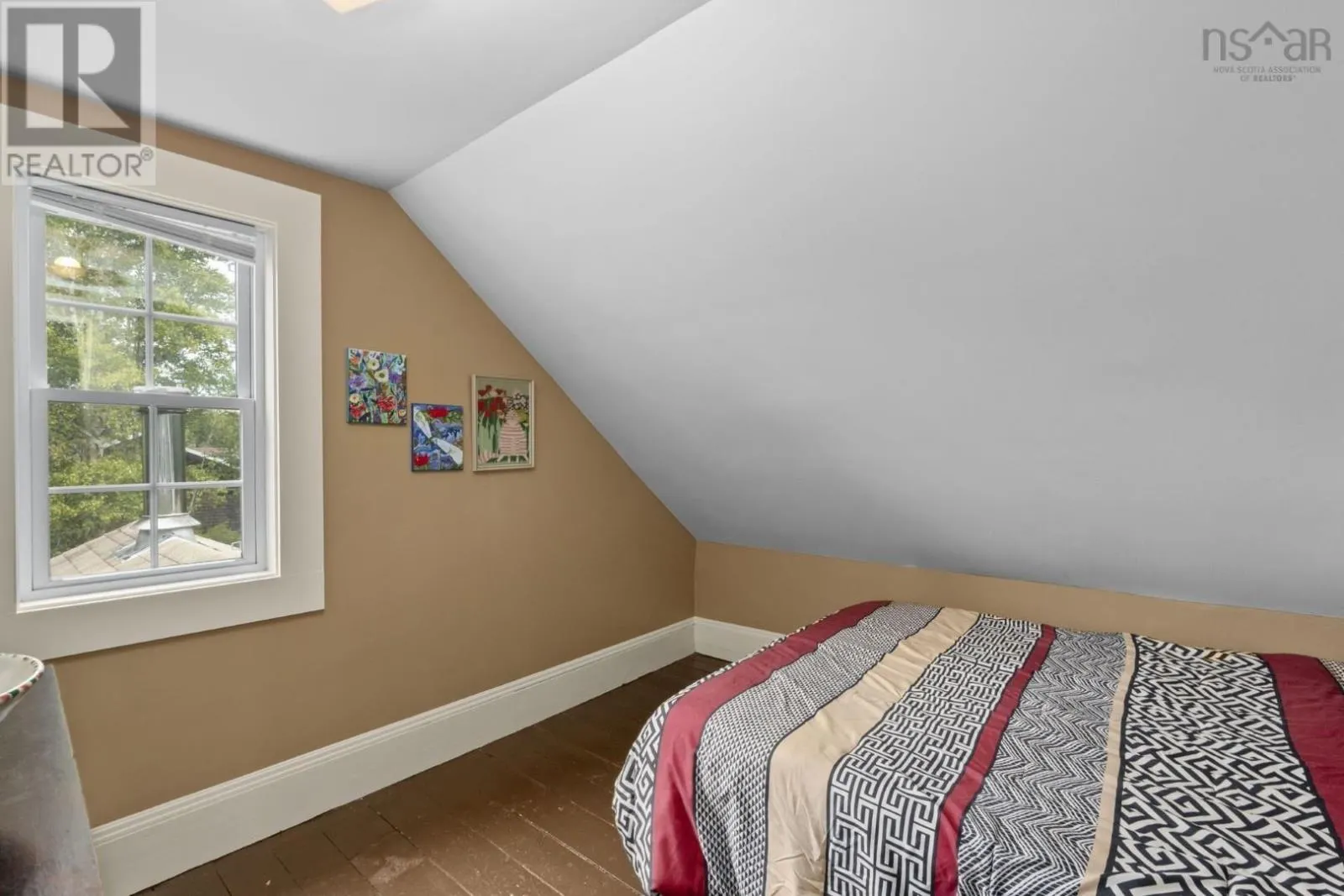 473 East Petpeswick Road