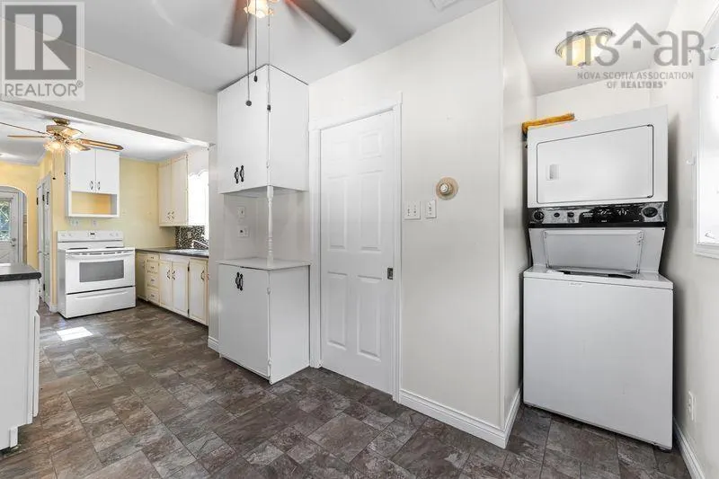129 Ketch Harbour Road