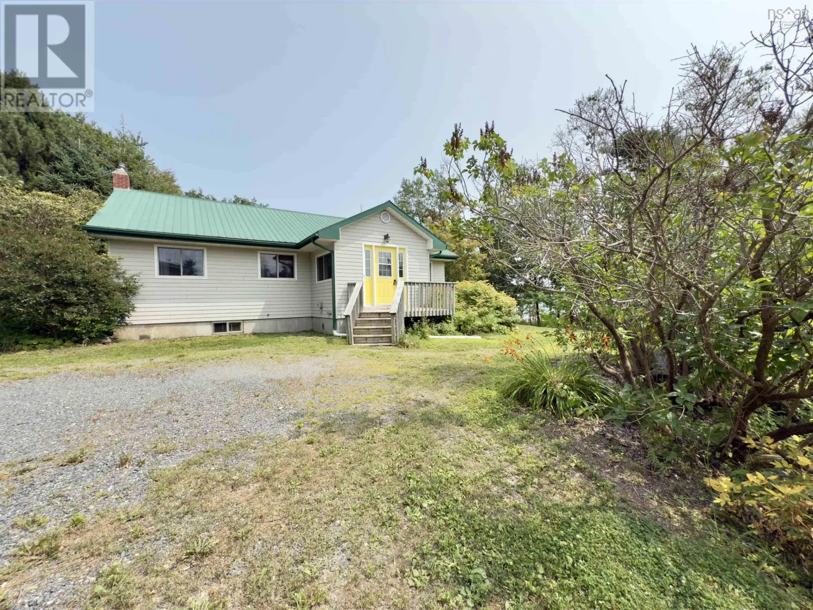 2594 376 Highway