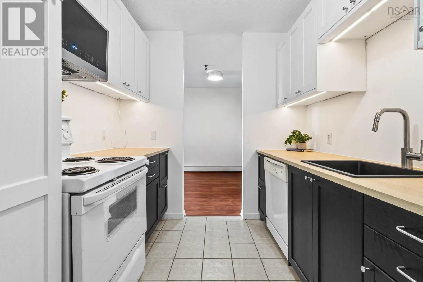 402 38 Veronica Drive
