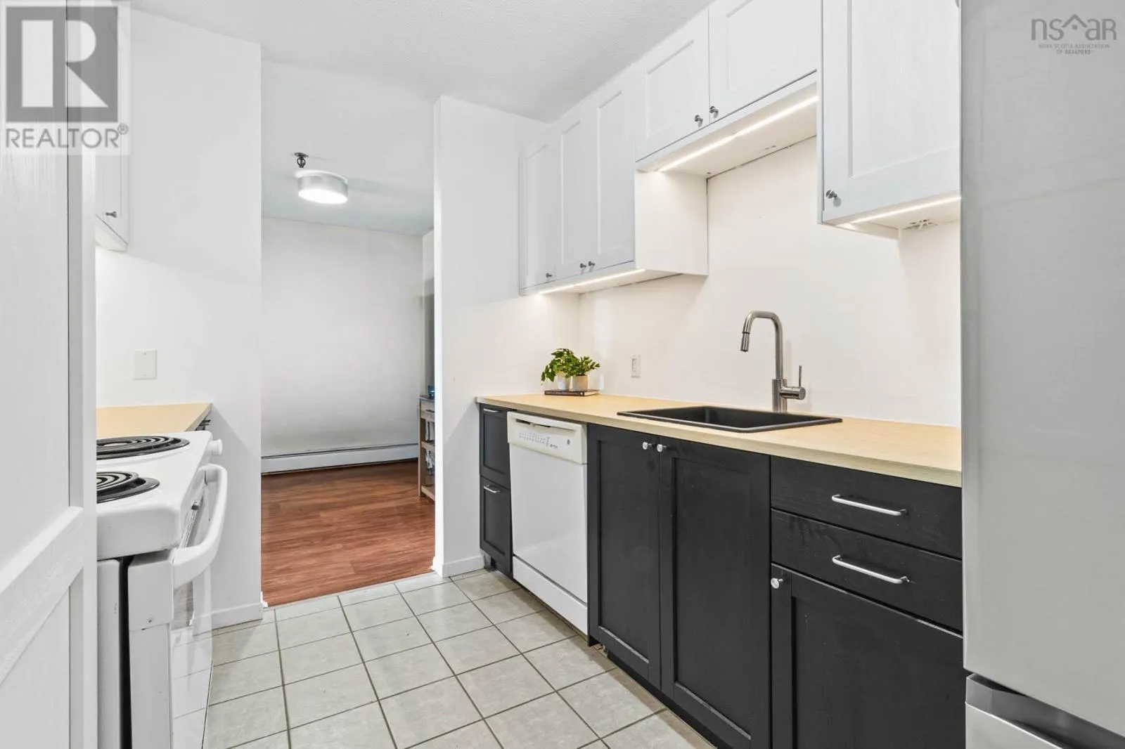 402 38 Veronica Drive