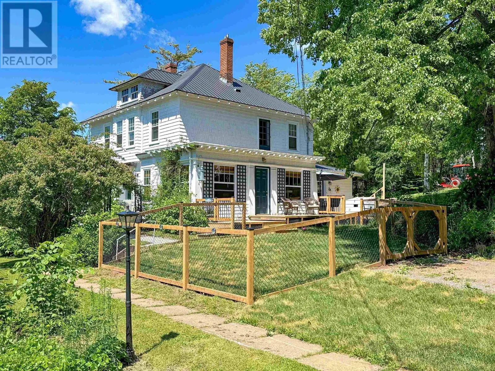 9457 Main Street