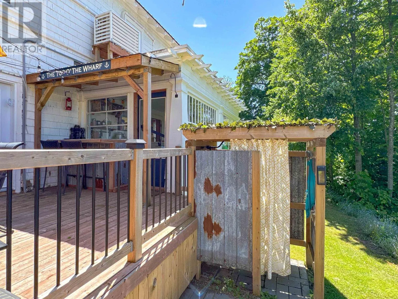 9457 Main Street