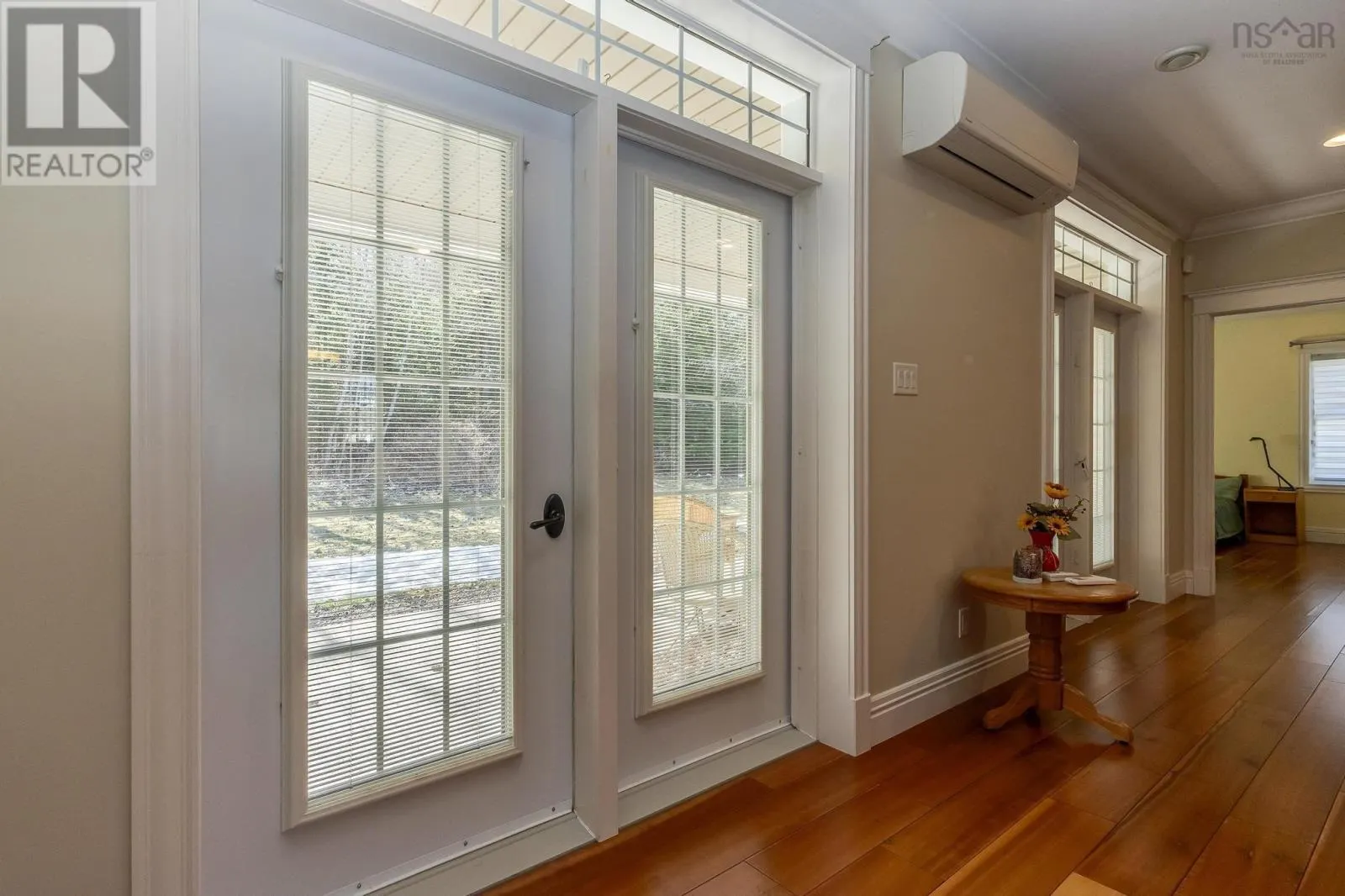 103 Oakwood Drive