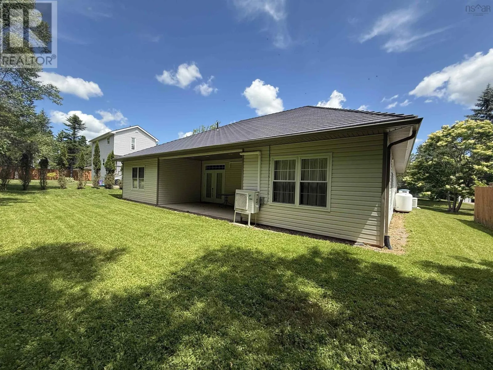103 Oakwood Drive