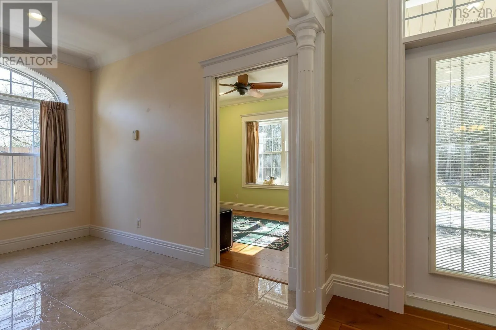 103 Oakwood Drive