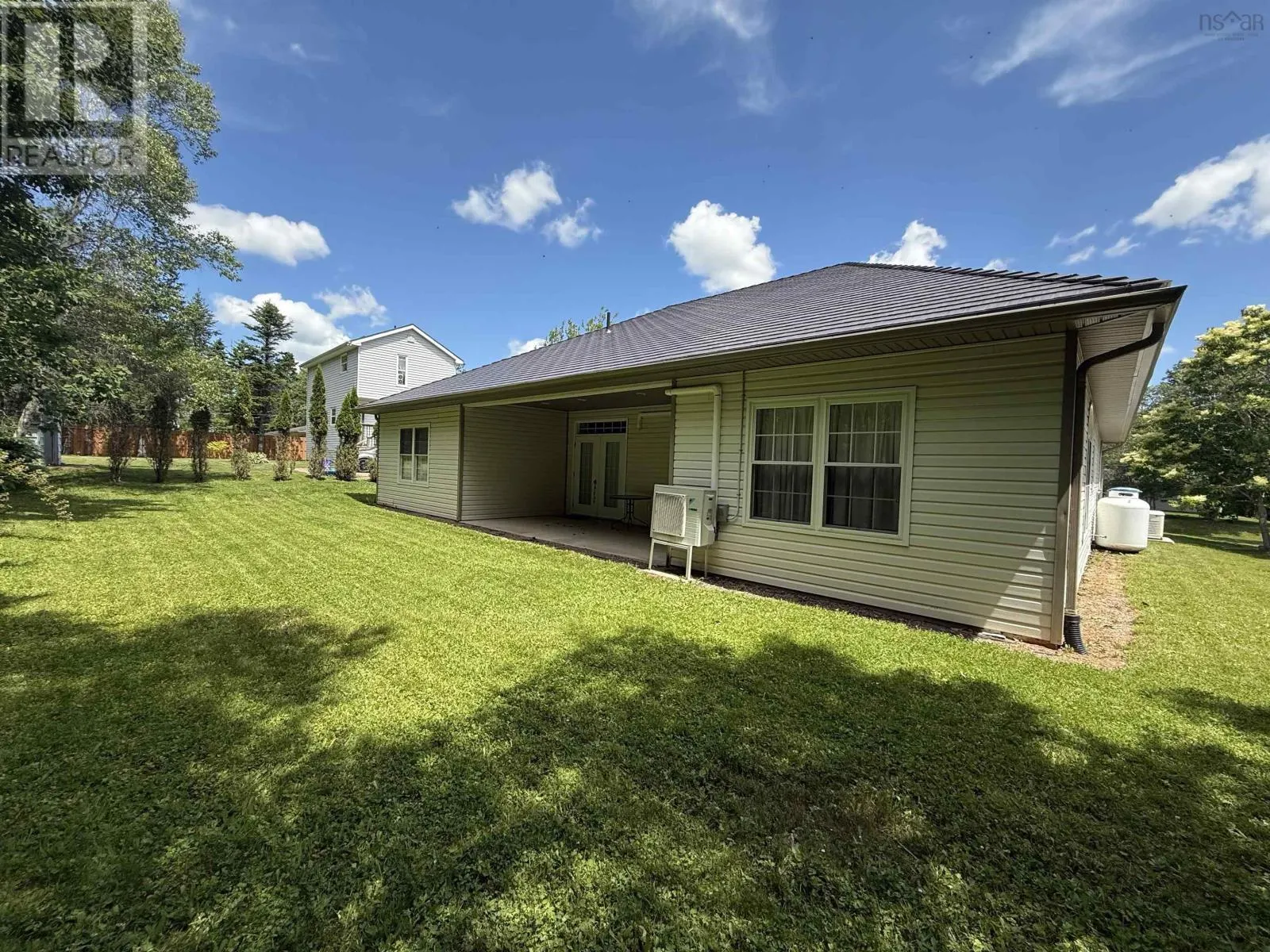 103 Oakwood Drive