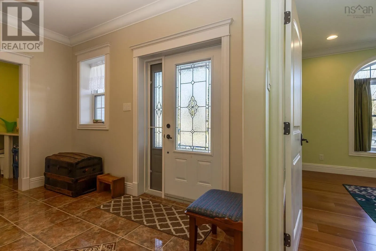 103 Oakwood Drive