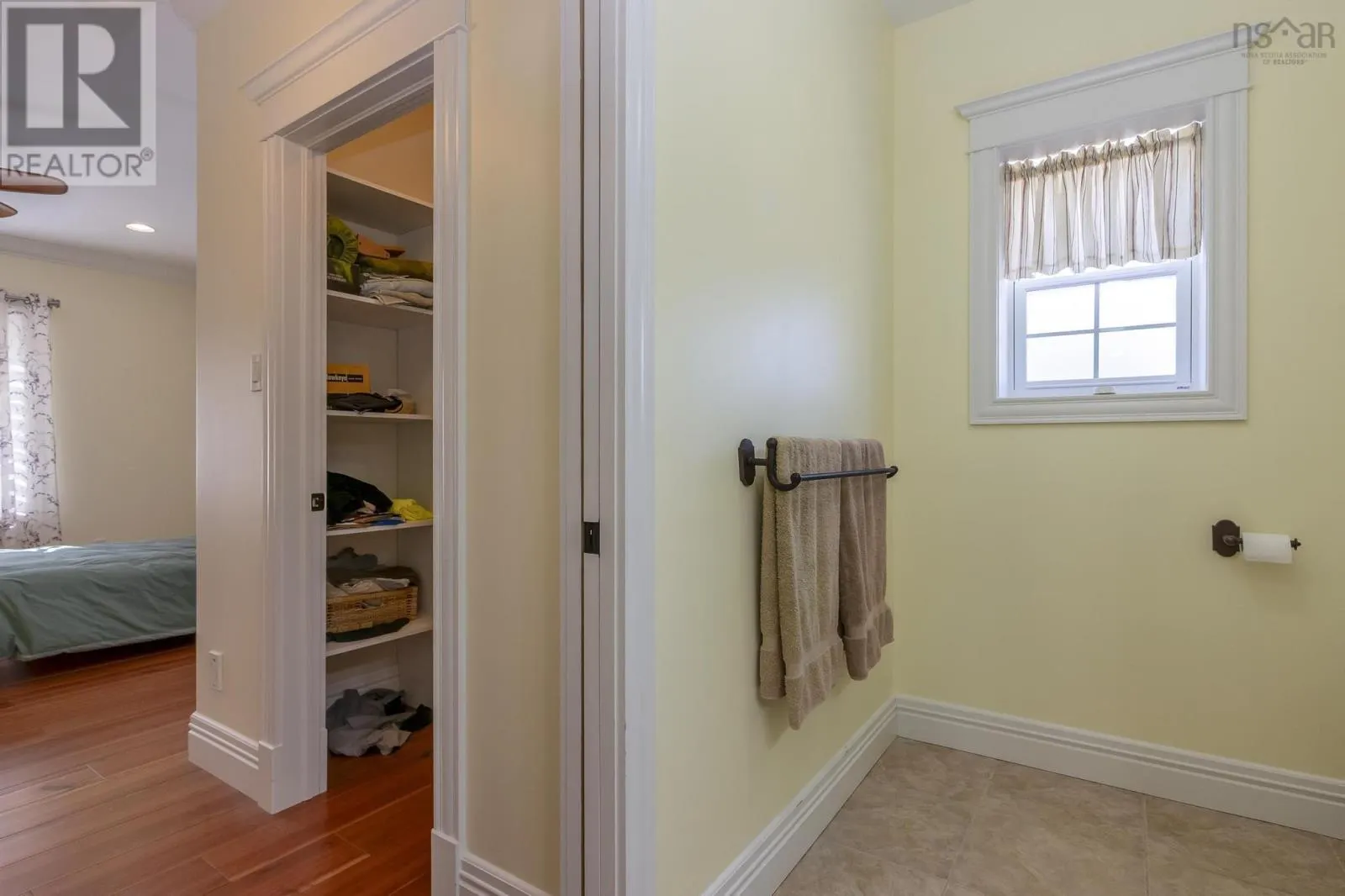 103 Oakwood Drive