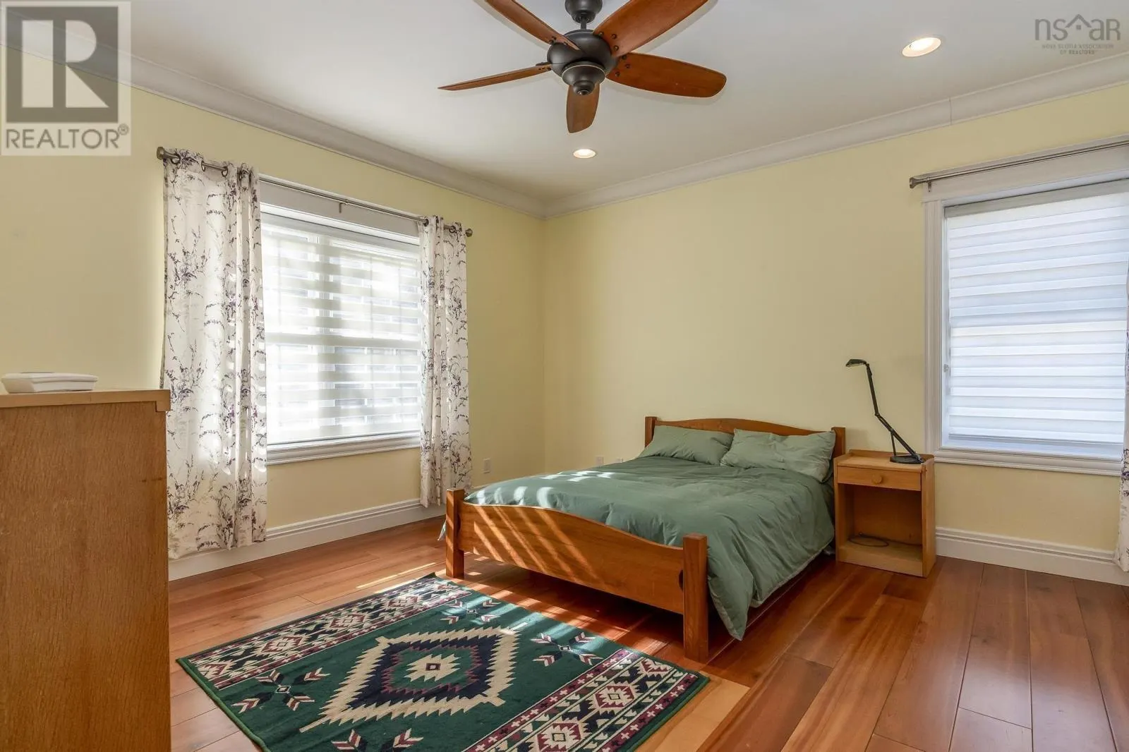 103 Oakwood Drive