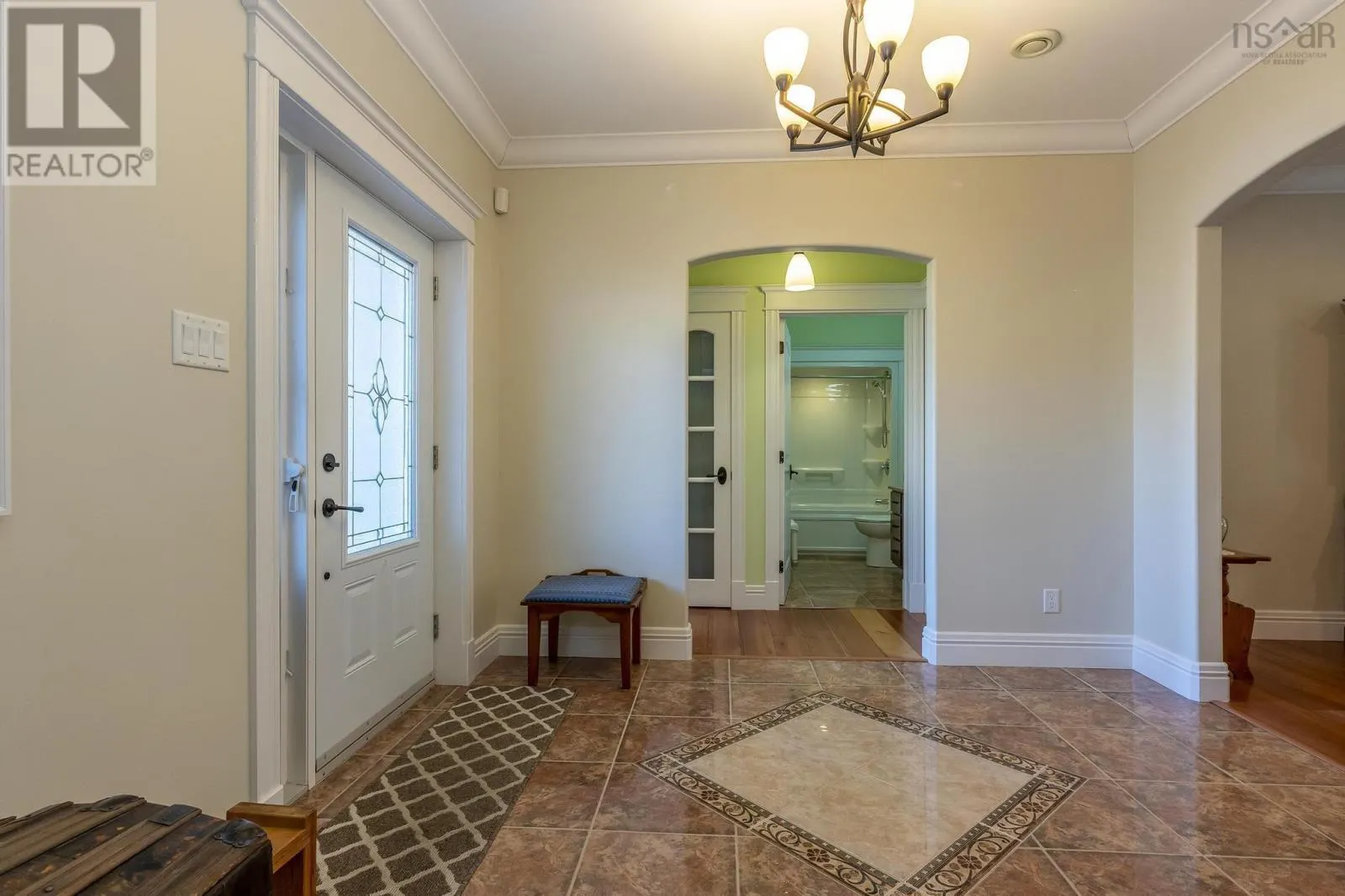 103 Oakwood Drive
