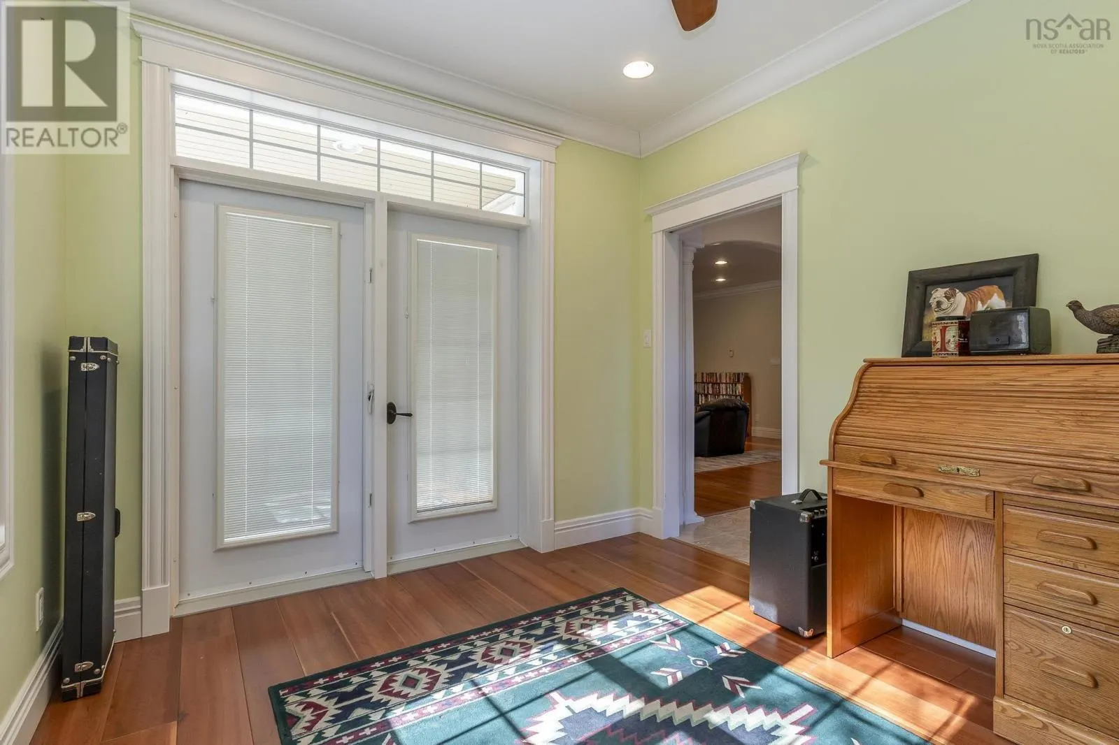 103 Oakwood Drive