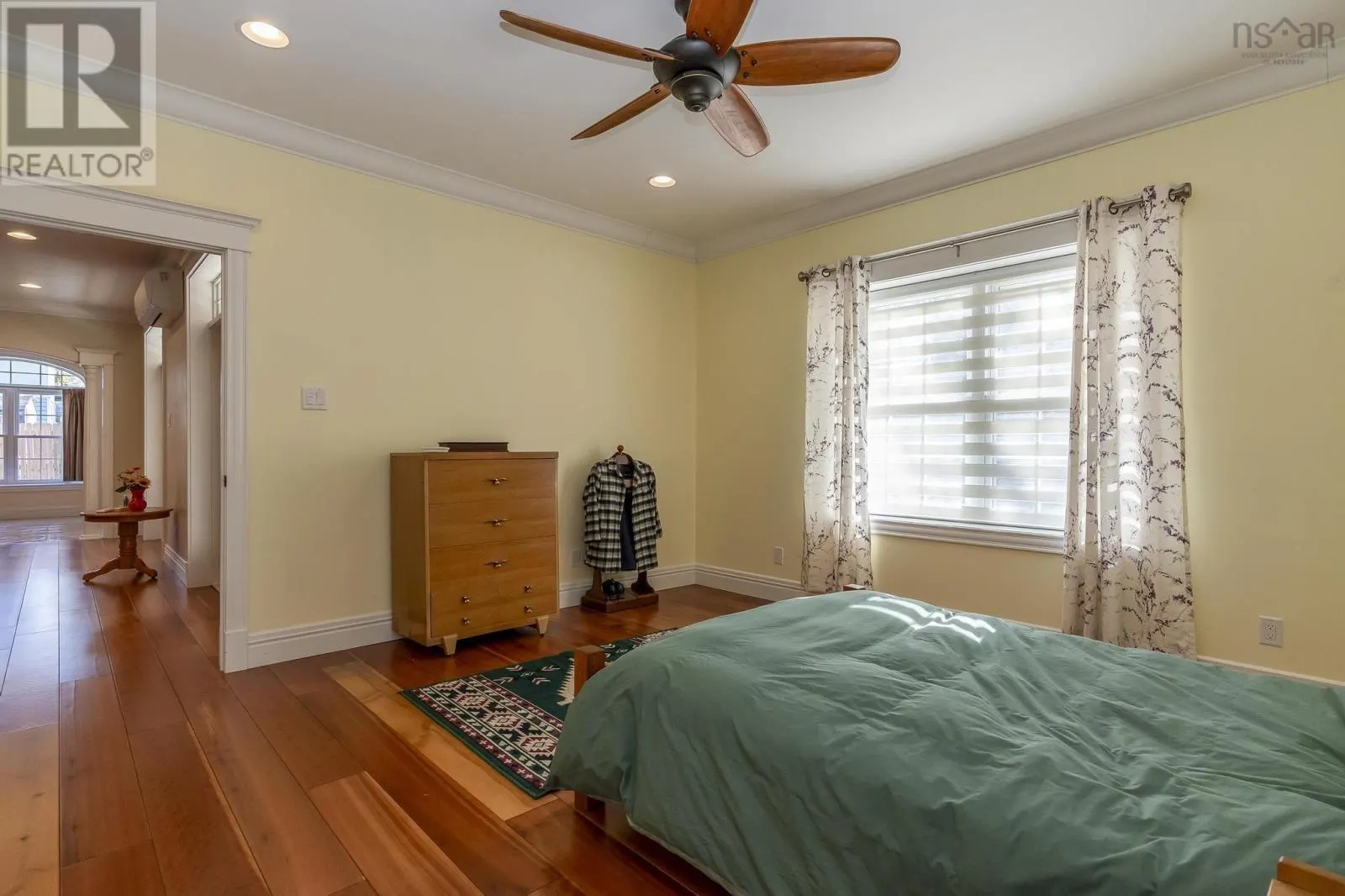 103 Oakwood Drive