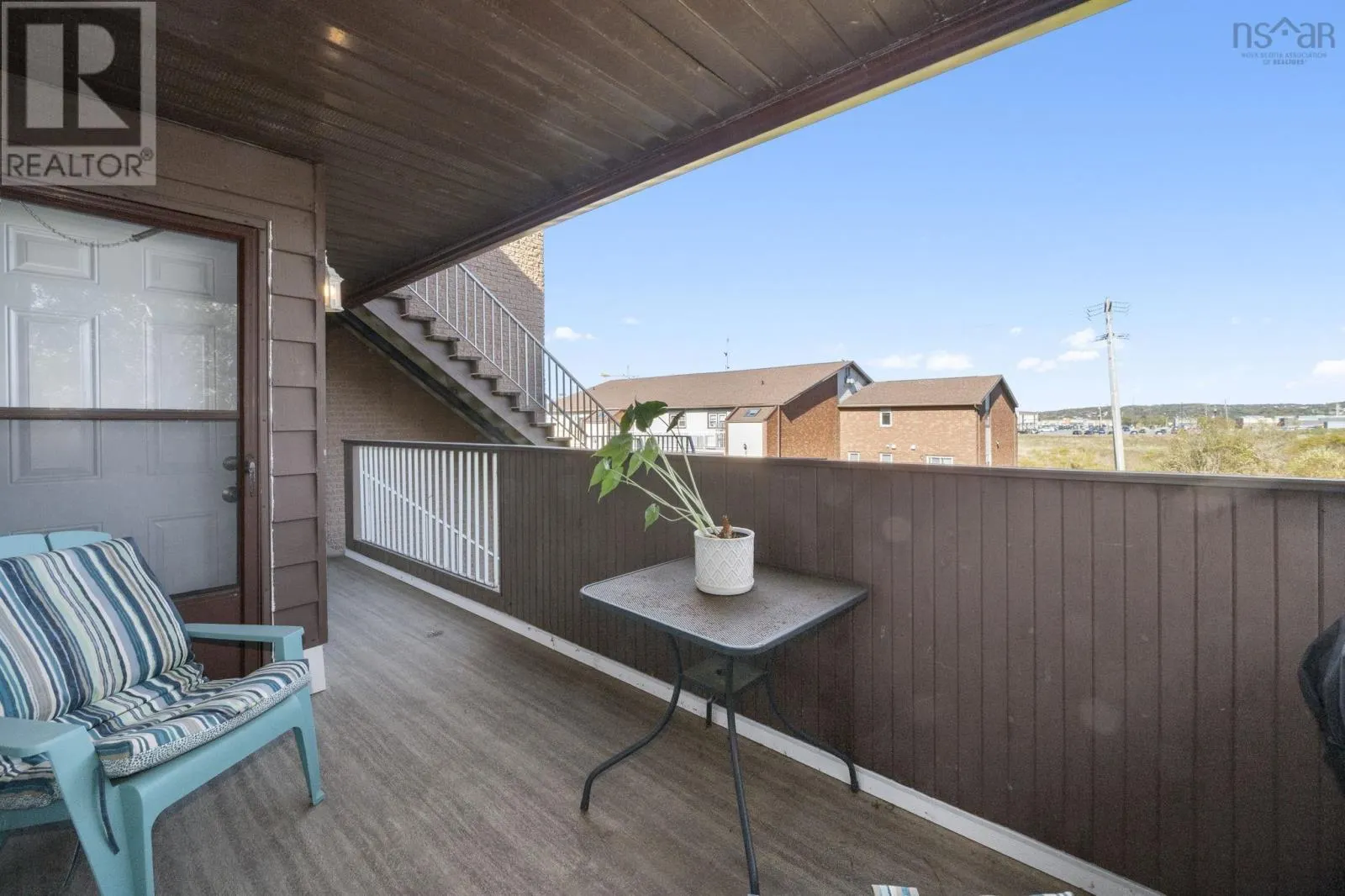 6 3 Rose Way