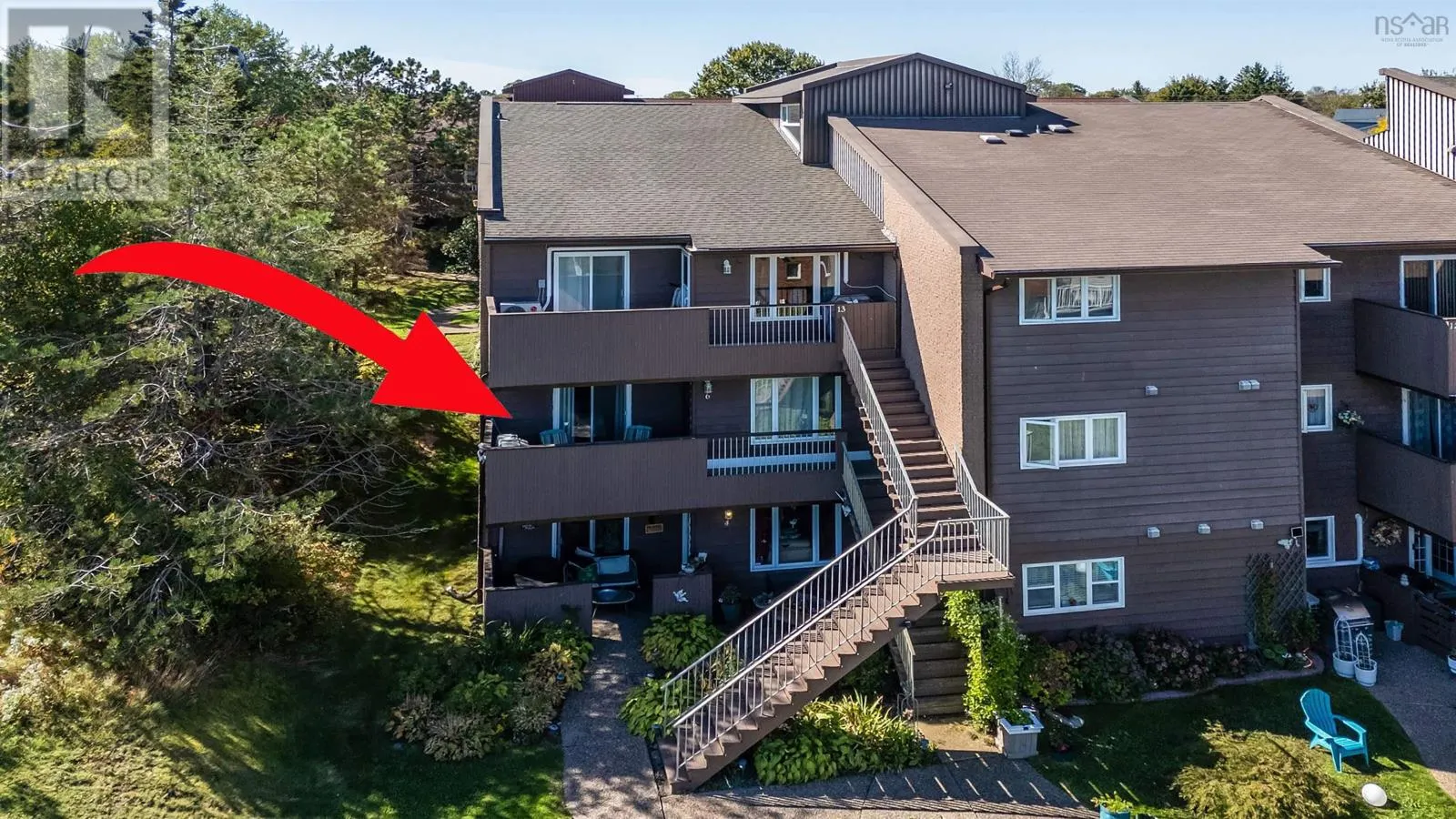 6 3 Rose Way