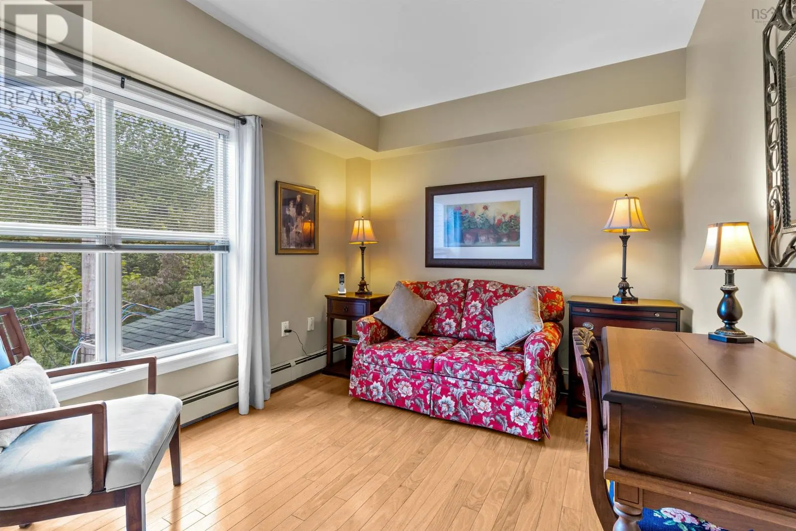 512 275 Prince Albert Road
