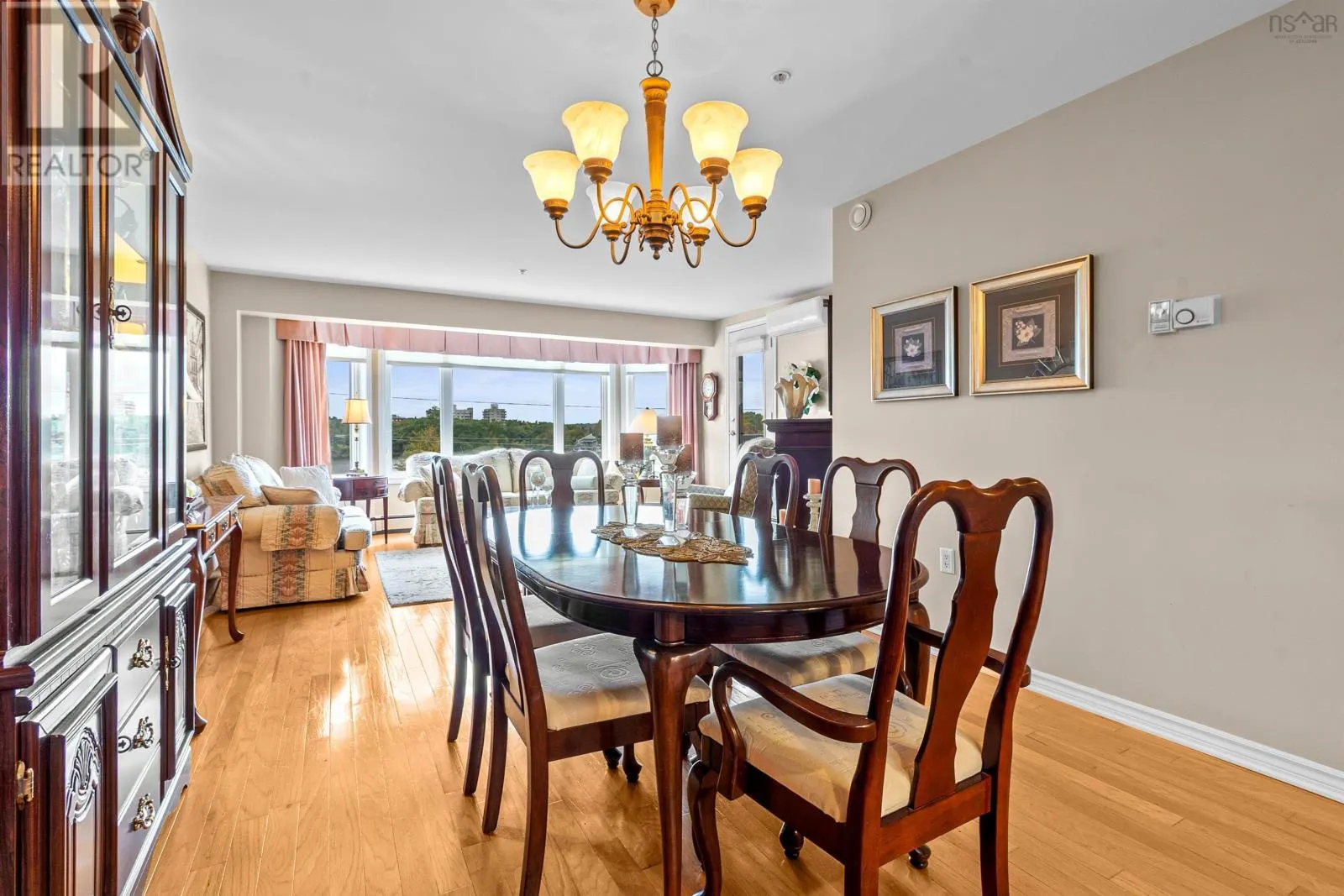 512 275 Prince Albert Road