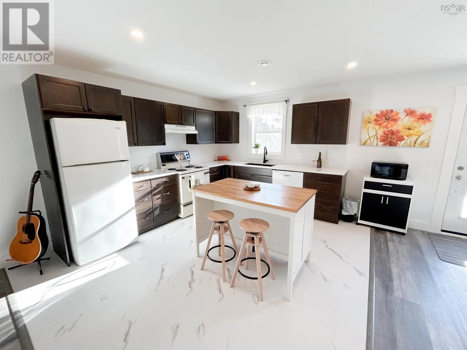 439 Victoria Road