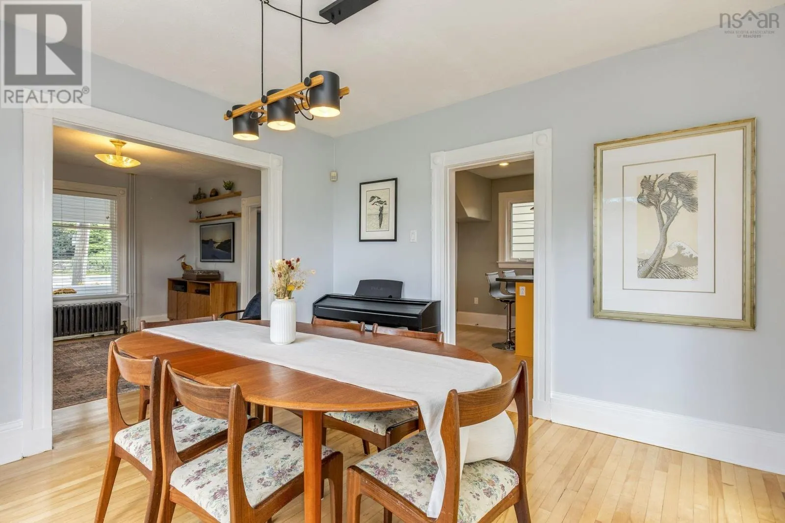 2 Dahlia Street