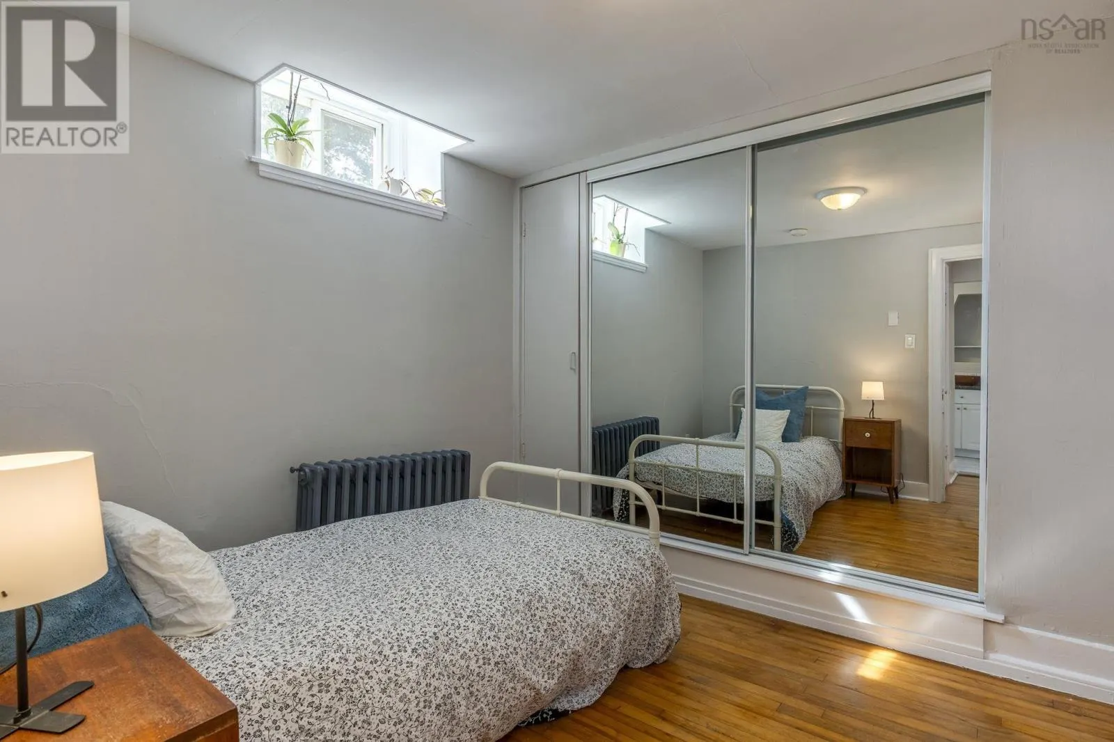 2 Dahlia Street