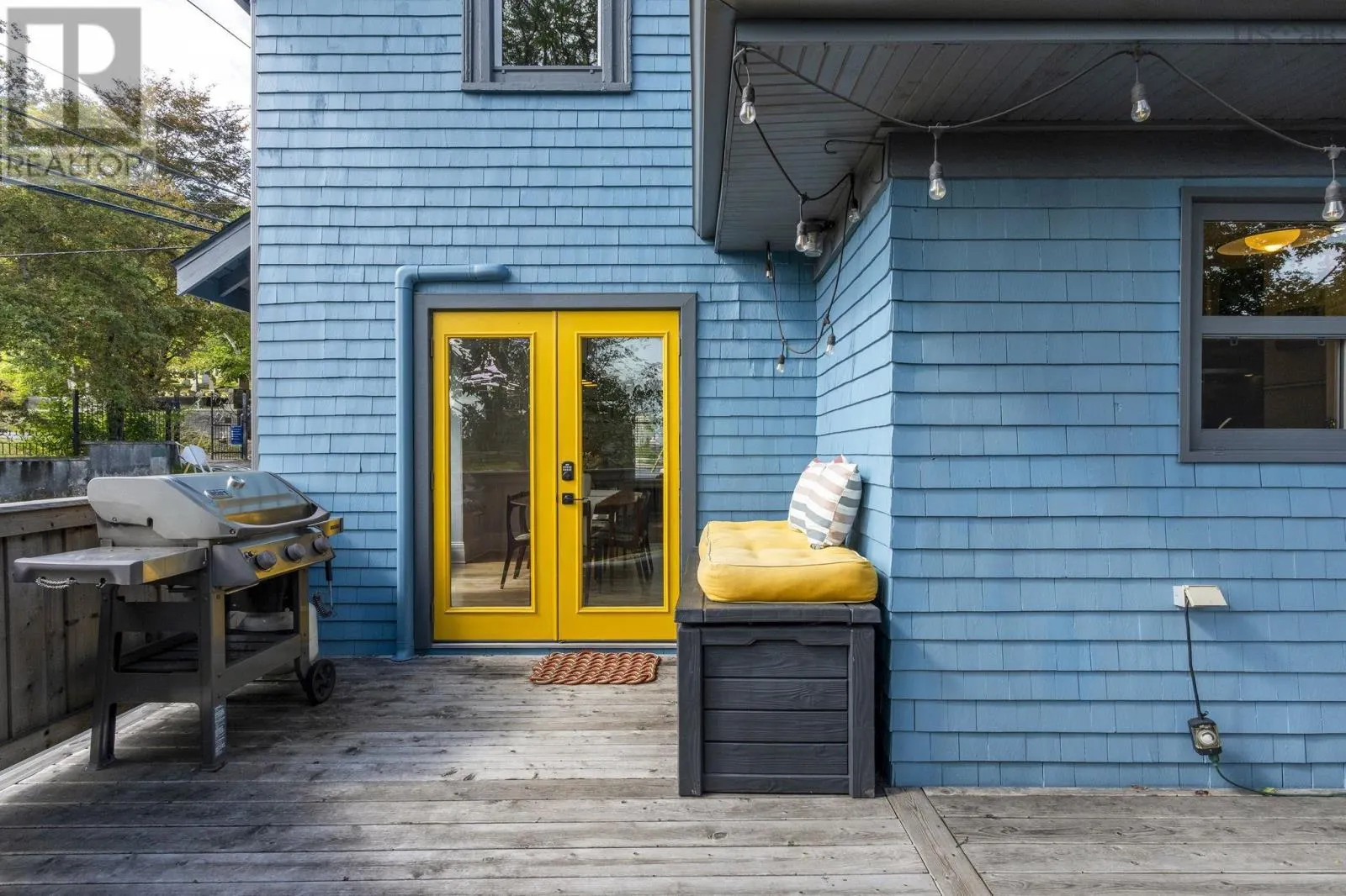 2 Dahlia Street