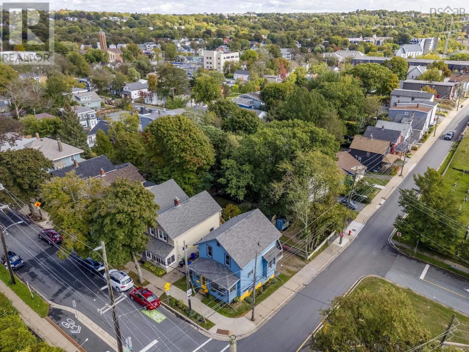 2 Dahlia Street
