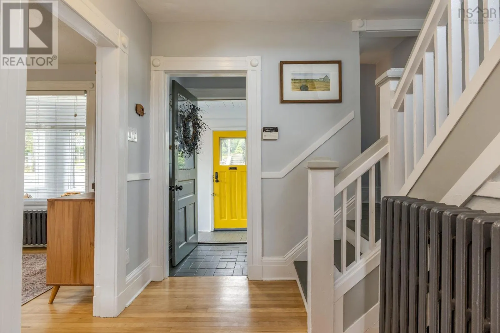 2 Dahlia Street