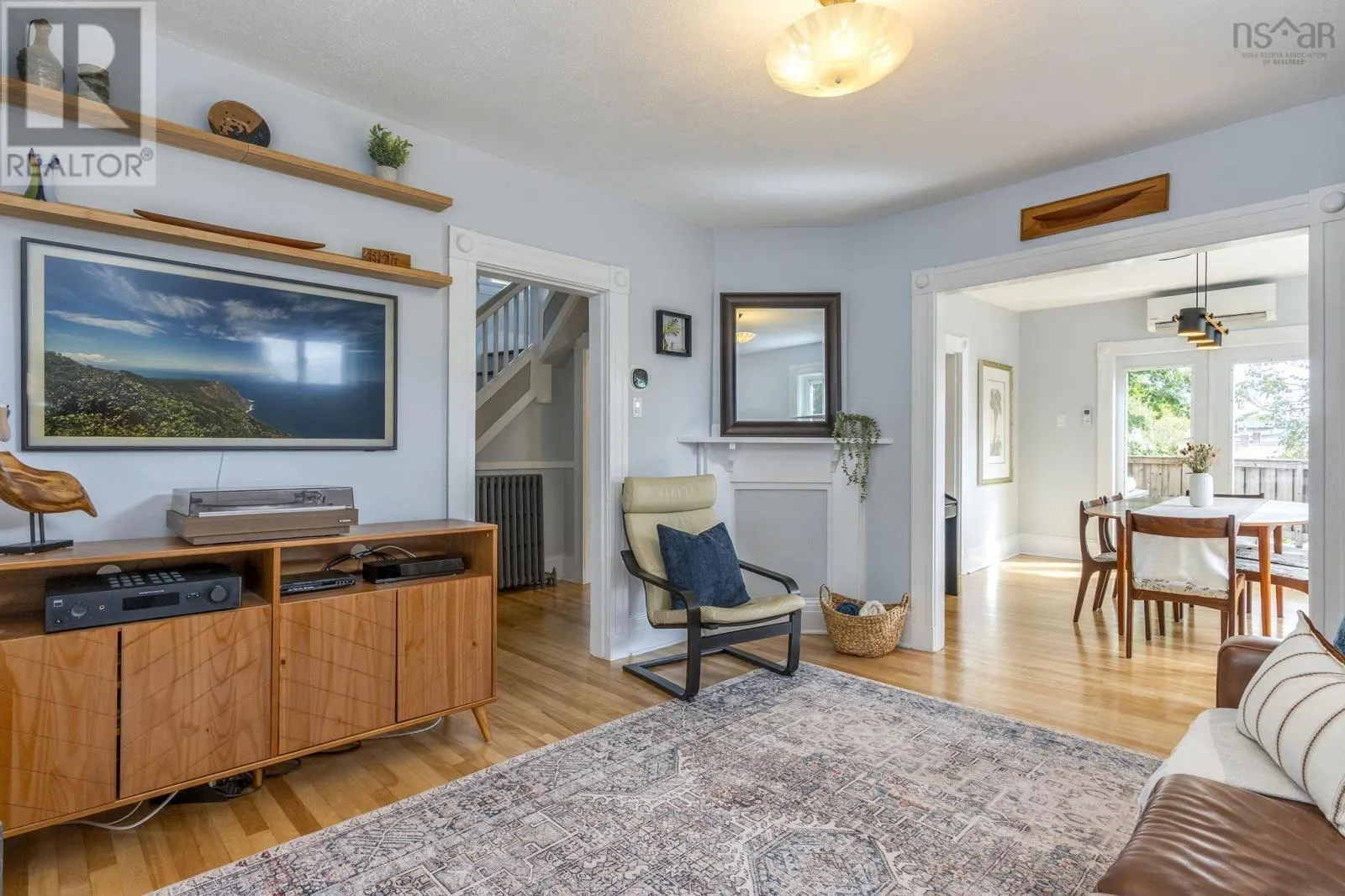 2 Dahlia Street