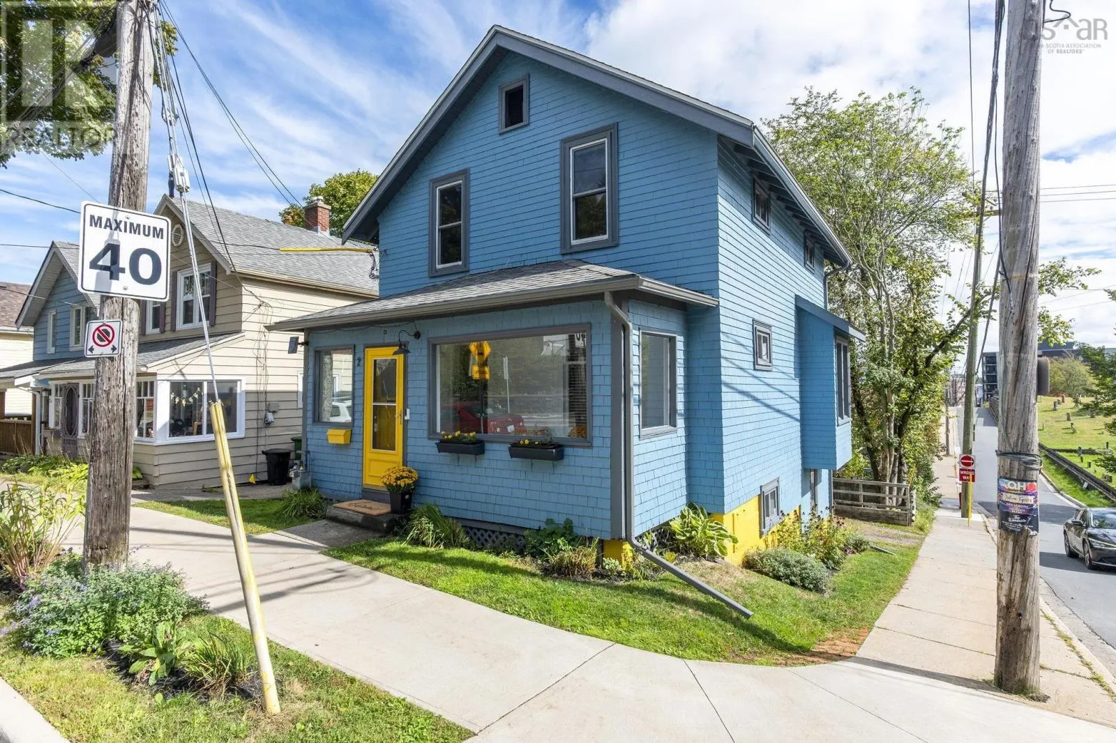 2 Dahlia Street