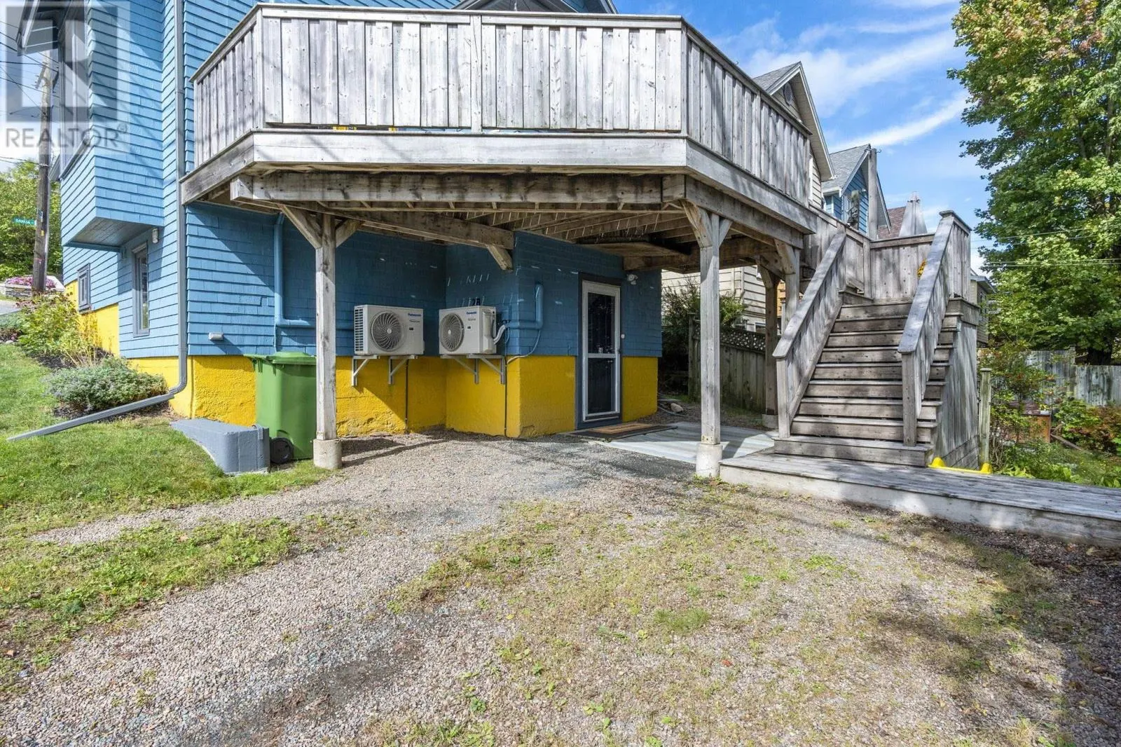 2 Dahlia Street