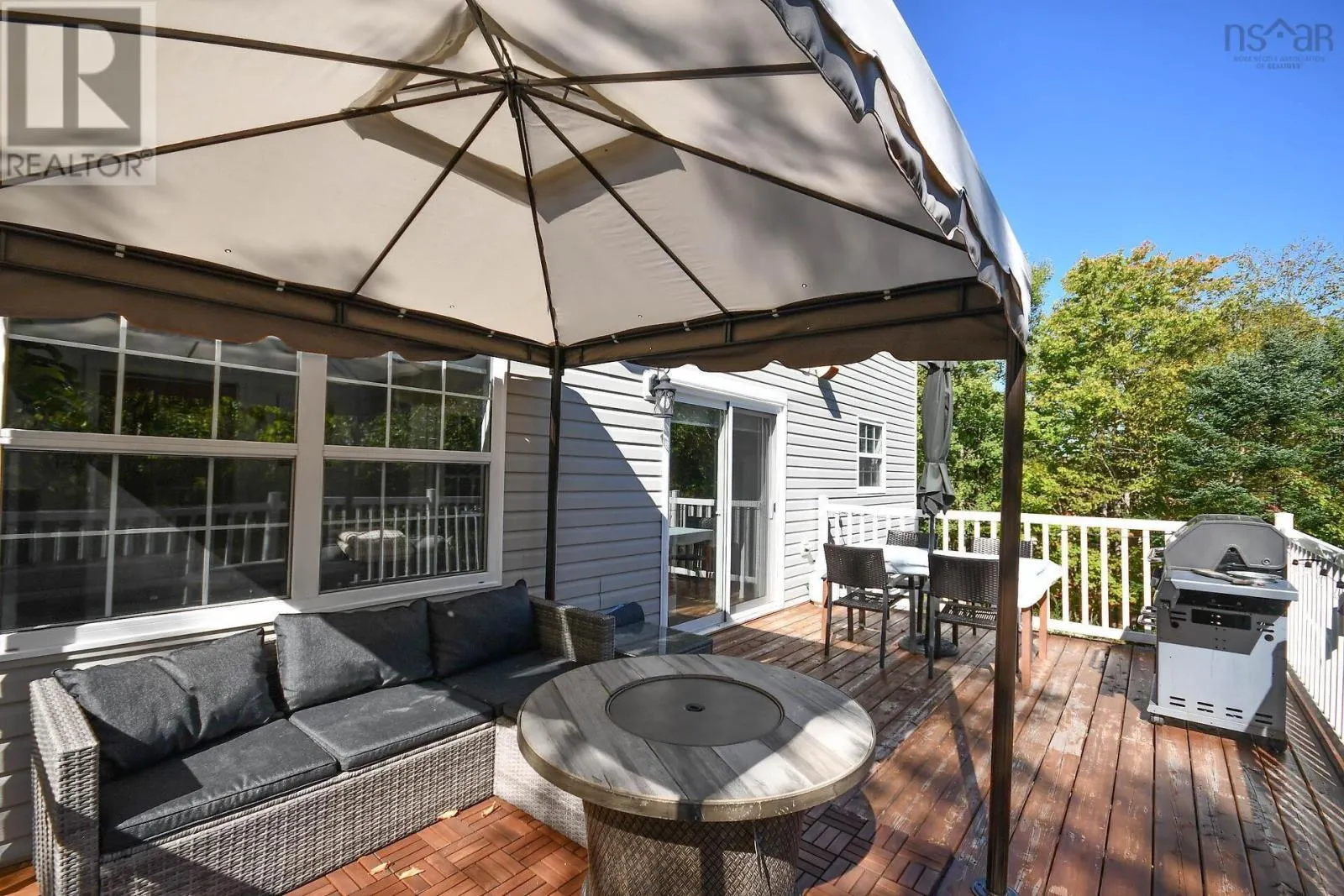 53 Rivendale Drive