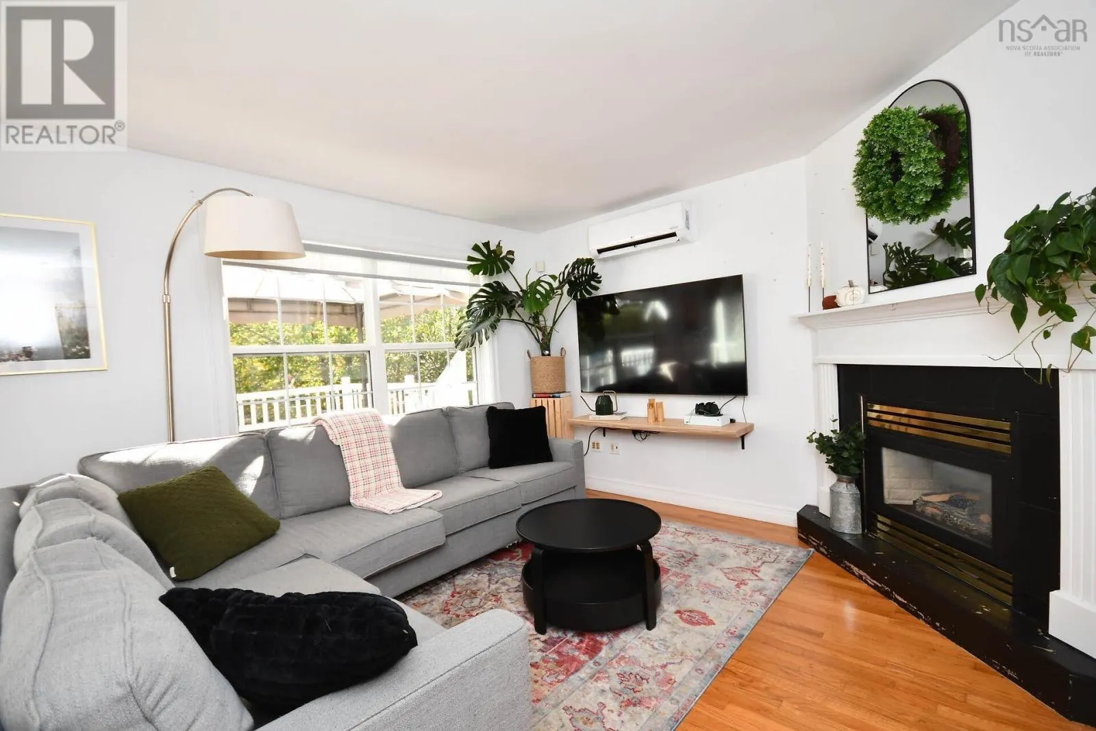 53 Rivendale Drive
