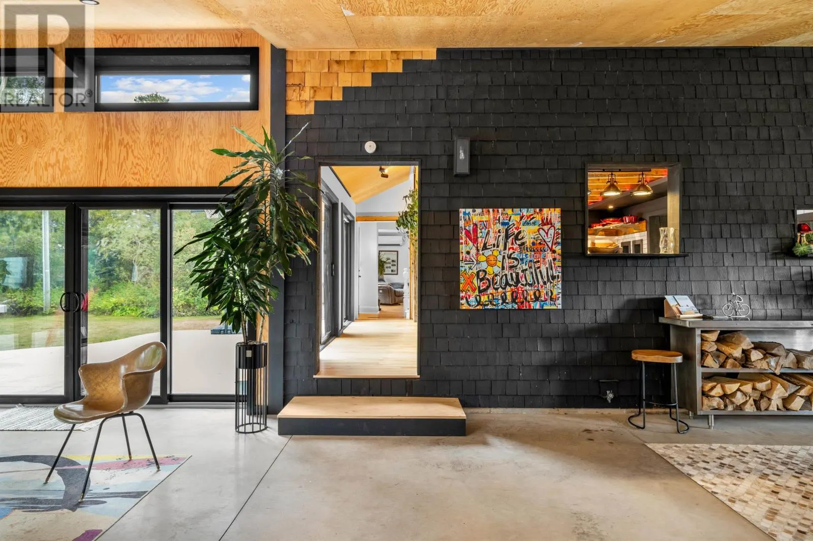 35 Richard Douglas Drive