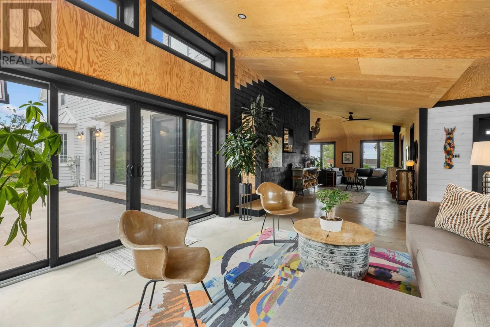 35 Richard Douglas Drive