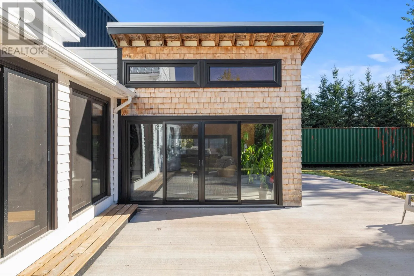 35 Richard Douglas Drive