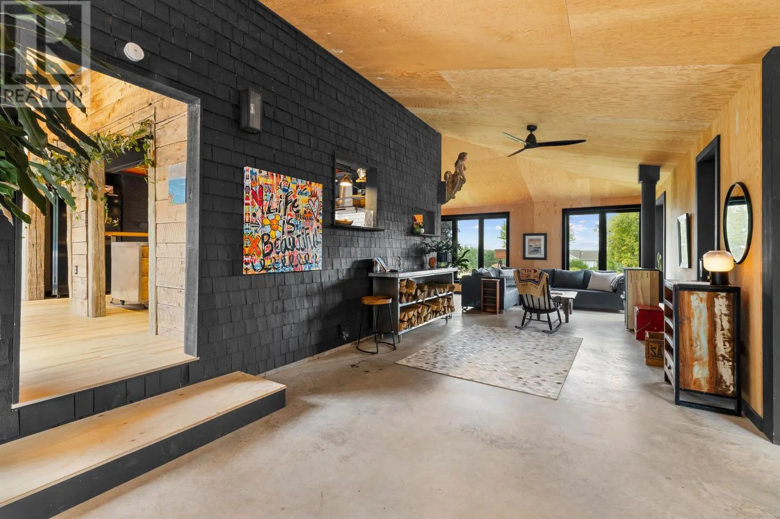 35 Richard Douglas Drive