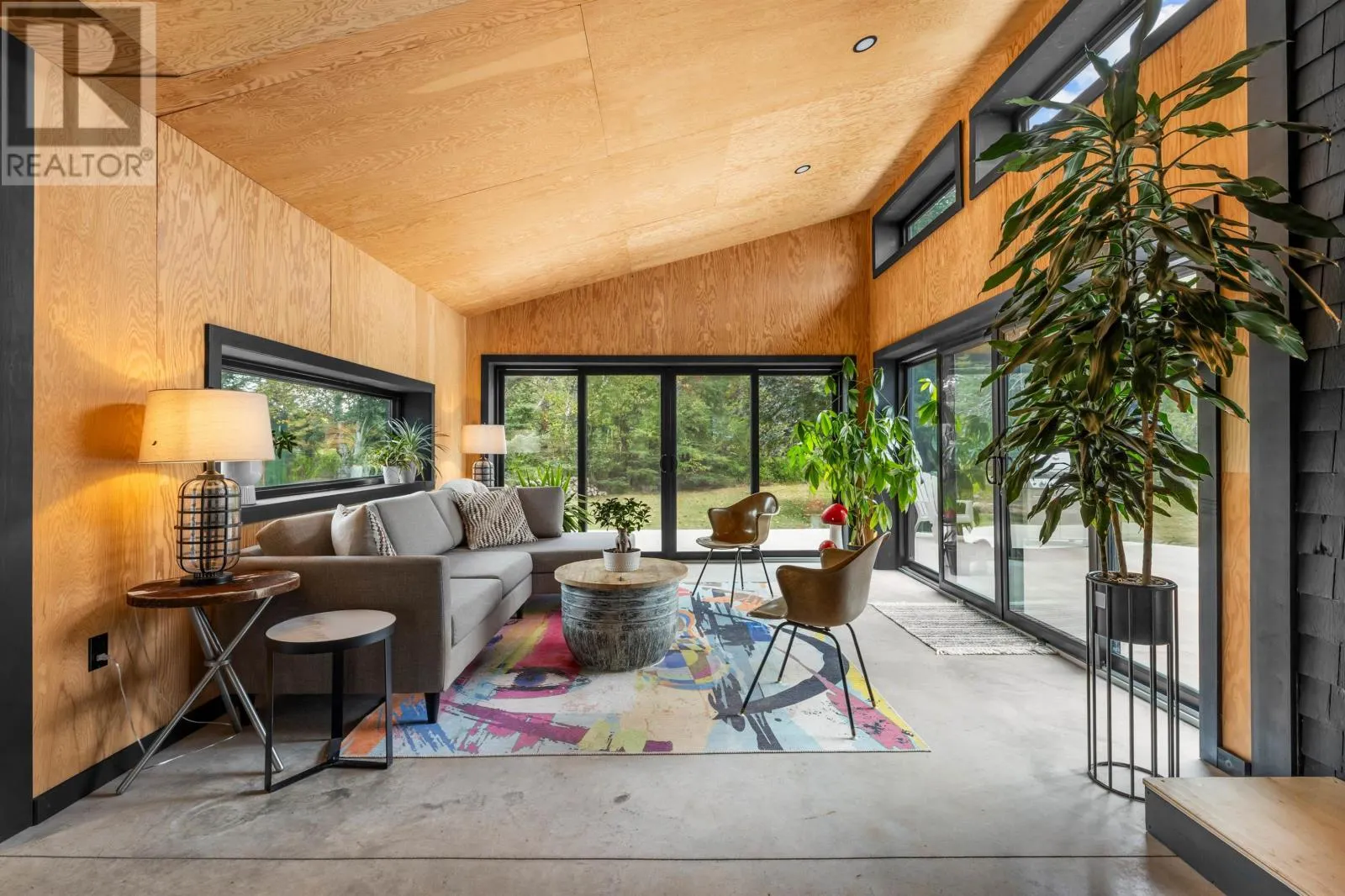 35 Richard Douglas Drive