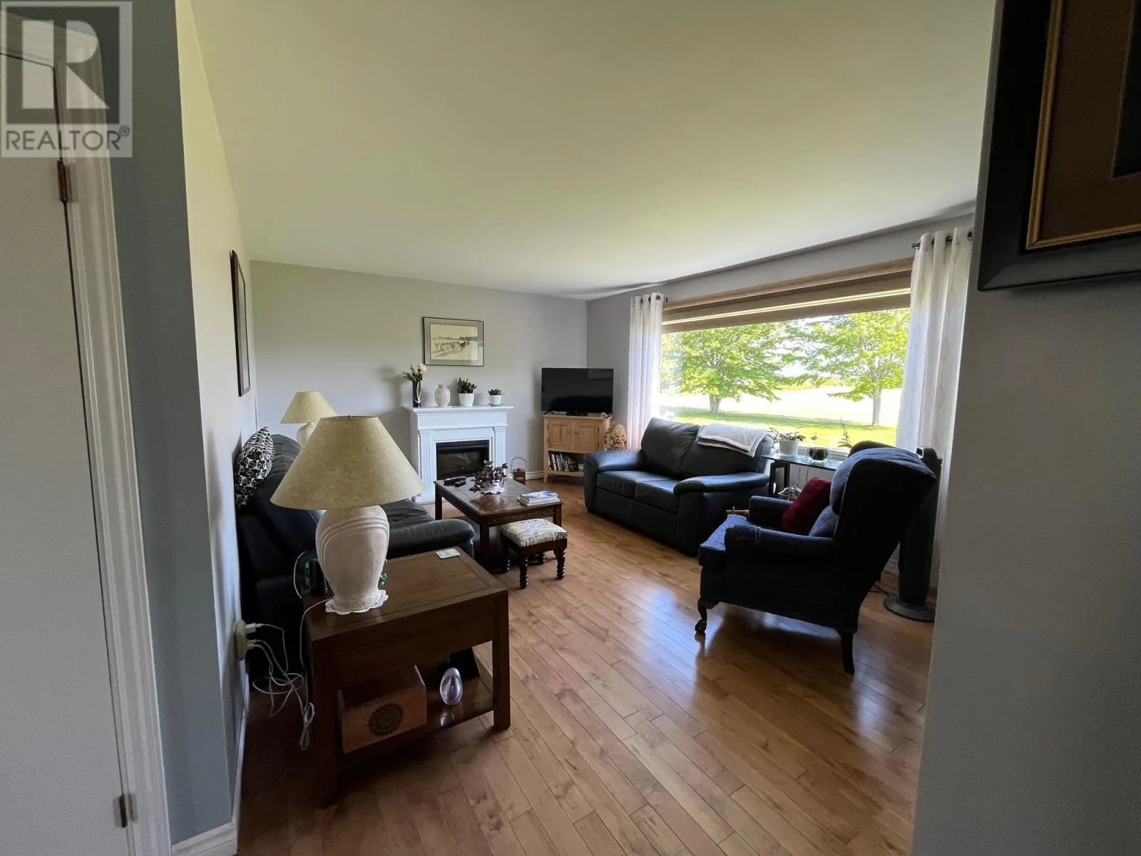 2 3136 Highway 2