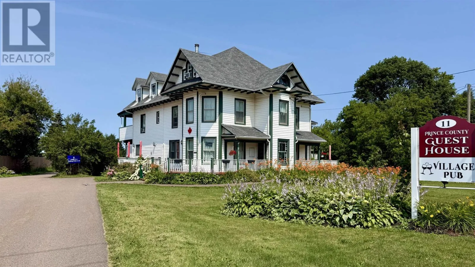 11 Lady Slipper Drive
