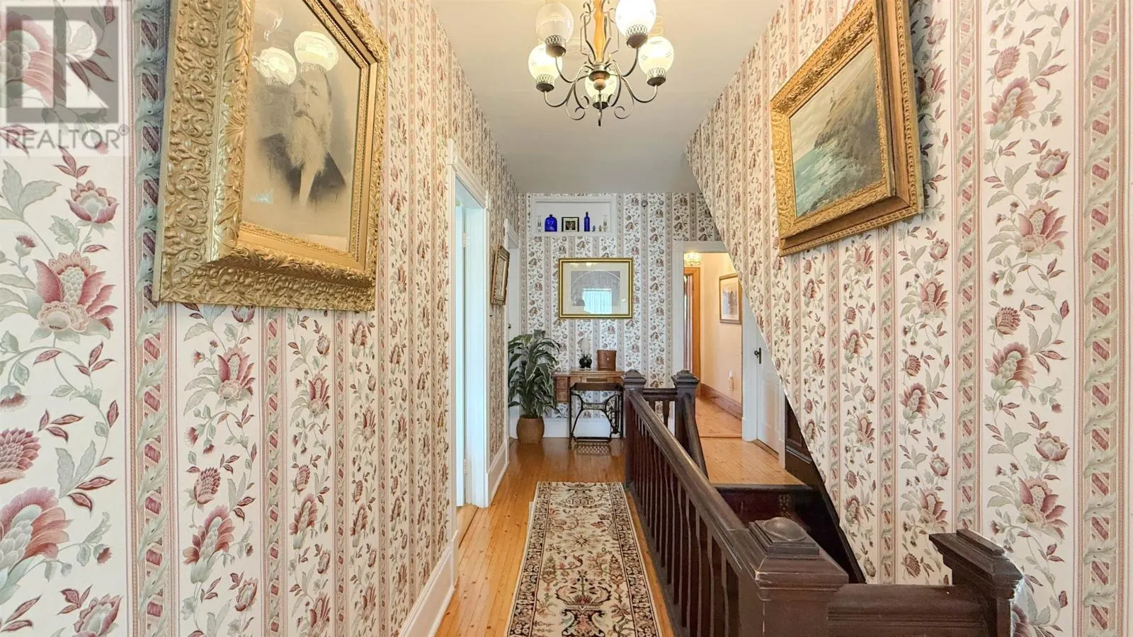11 Lady Slipper Drive
