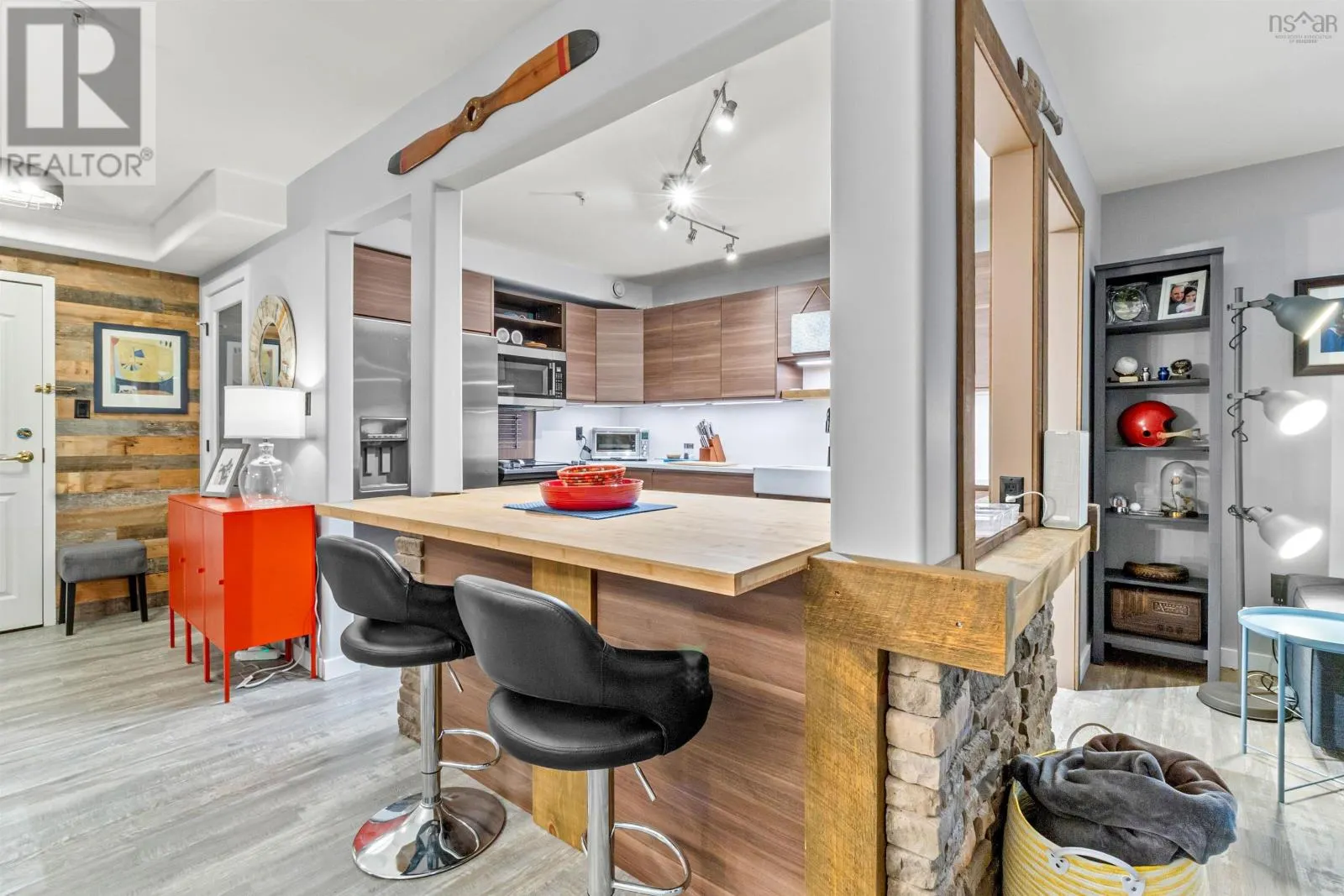108 211 Hammonds Plains Road