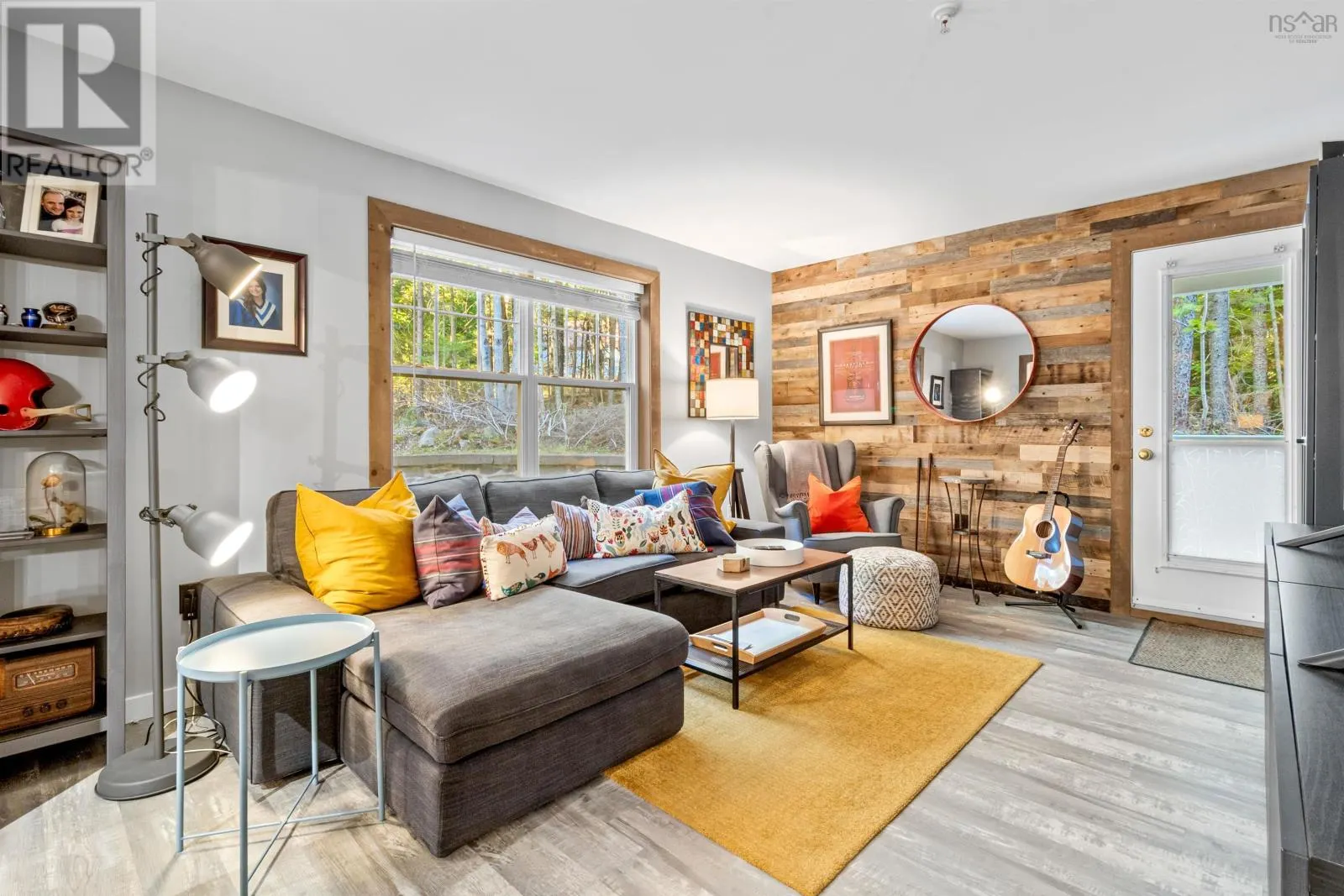 108 211 Hammonds Plains Road