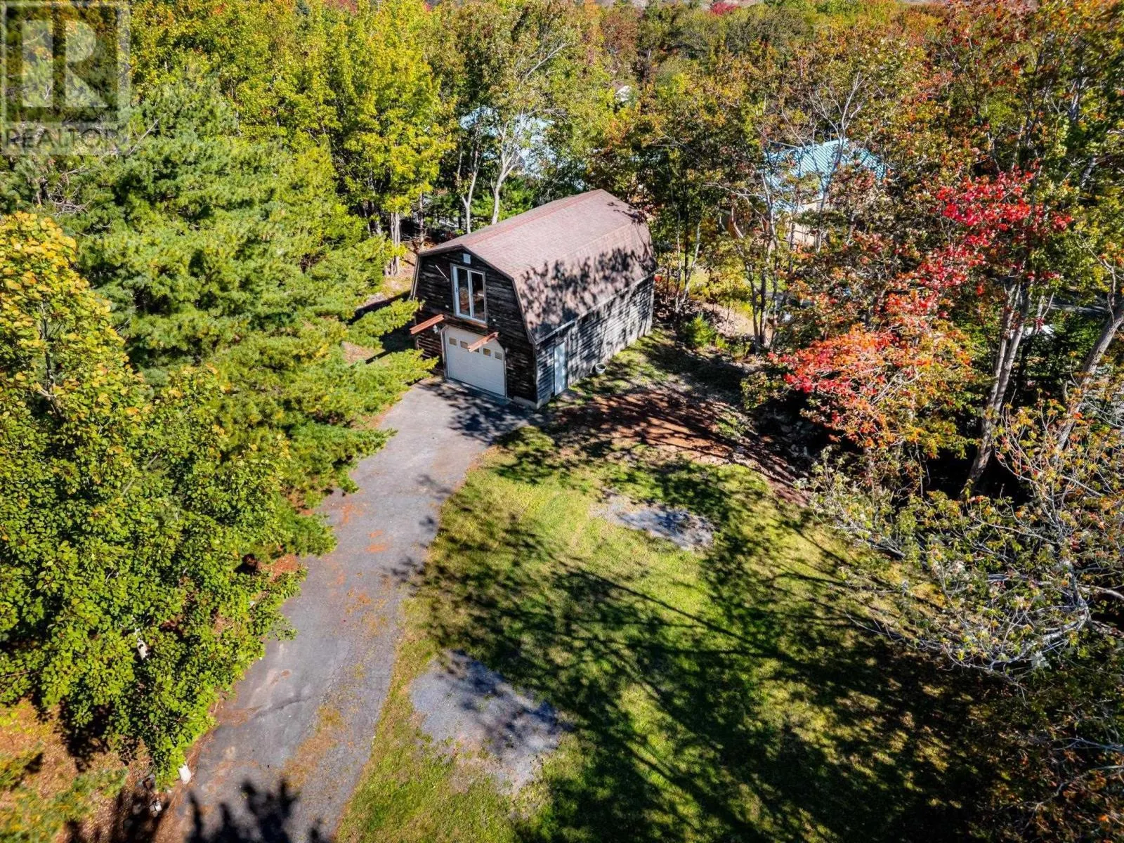 39 Hamshaw Drive